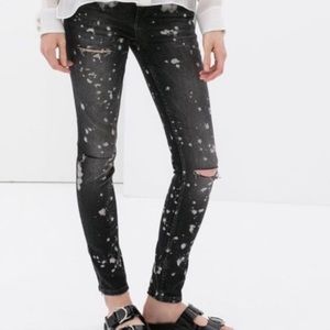 Zara Bleach Paint Splatter Distressed Raw Hem size 8